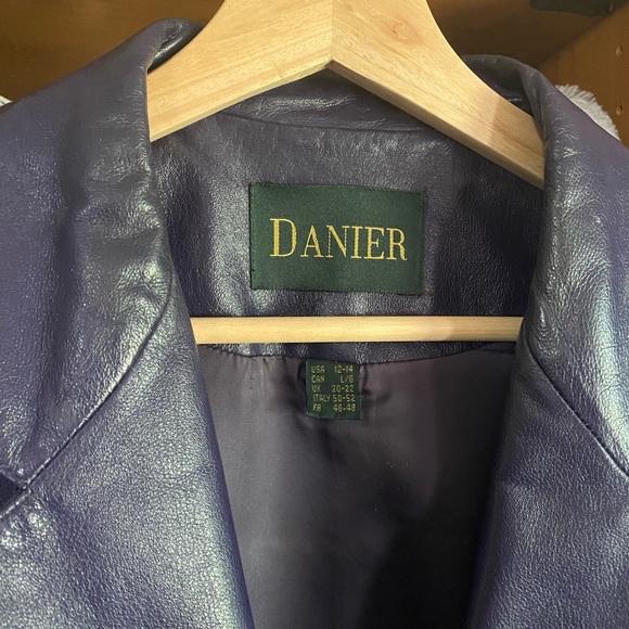 Vintage Dark Purple Danier Leather Jacket | L - Picture 4 of 4